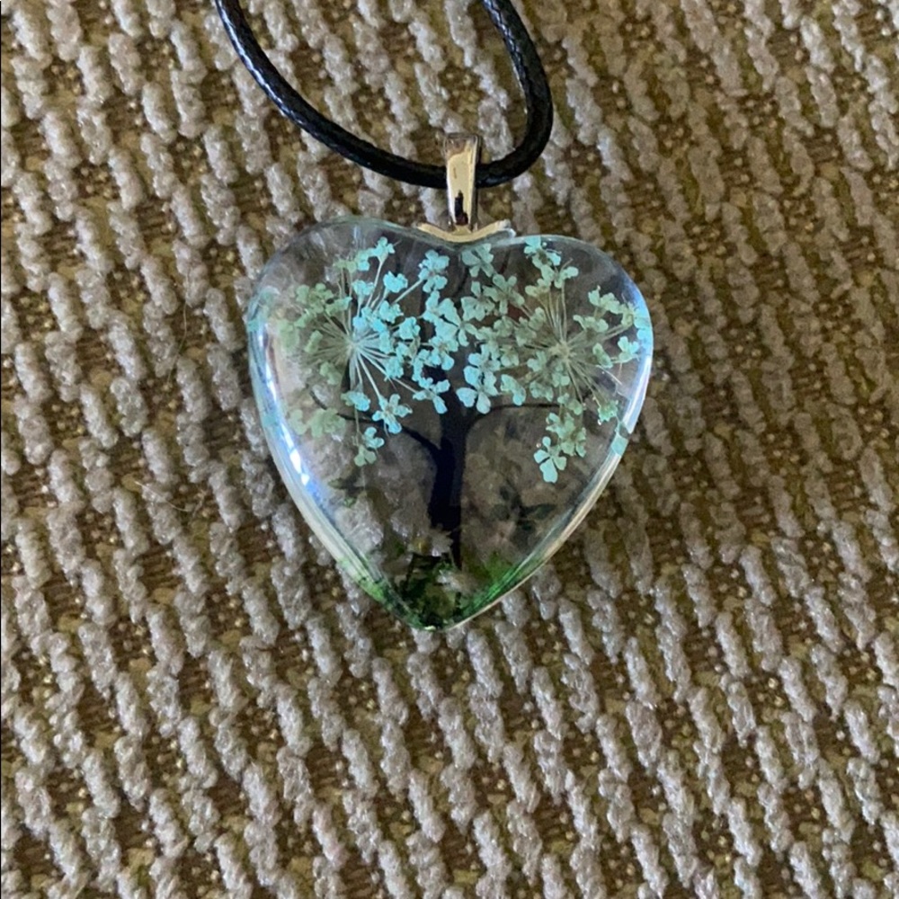 Gorgeous Necklace!